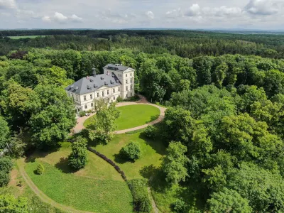 Chateau Mcely Hotels in Kosmonosy