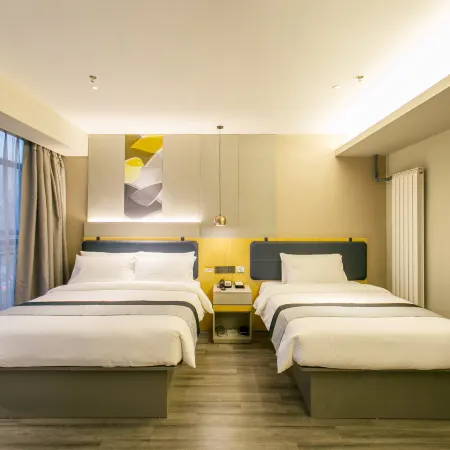 Homeinn Selected Hotel (Linyi Railway Station Square)