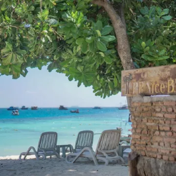 Phi Phi Nice Beach Resort
