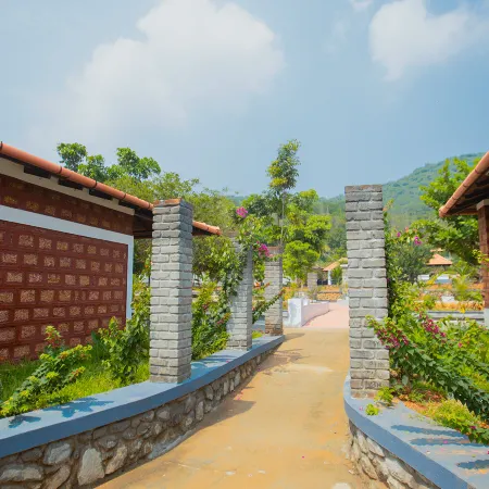 Aara Jungle Resort