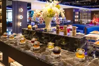 MEHOOD LESTIE Hotel (Dalian Station Zhongshan Square) - breakfast