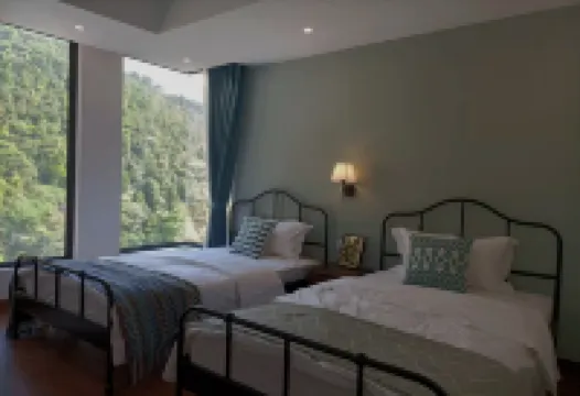 MY FOREST HOTEL