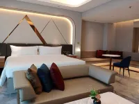 Asawin Grand Convention Hotel Hotels near Royal Thai Army