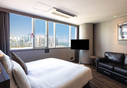 광안리 호텔 정경