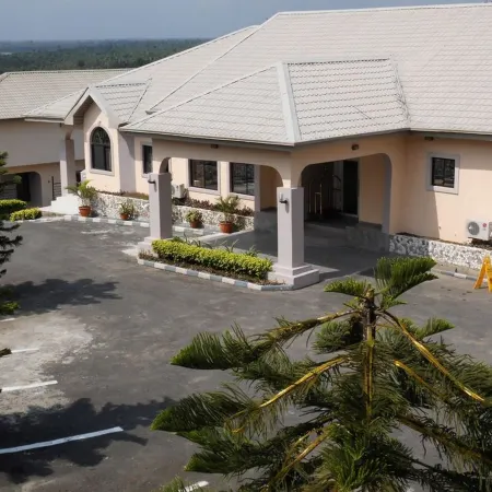 Nesville Suites Отели в г. Калабар
