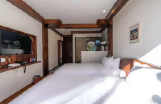 稻城亞丁桑傑林卡輕奢民宿