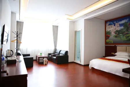 Luoyang Business Hotel Отели рядом с достопримечательностью «Qingniu Baima Square»