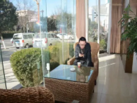 White Water Shengtai Hotel Hotels in Baishui