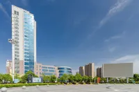 Gujing Junlai International Hotel (Chiyu Mansion Branch)