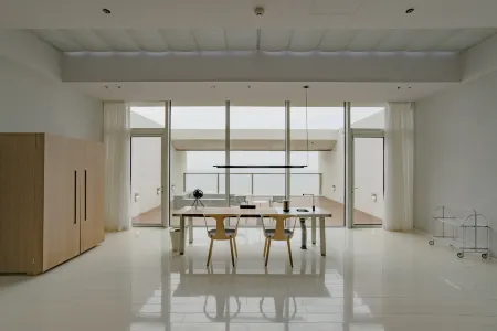 Yin Hotels Отели рядом с достопримечательностью «Aranya Library»