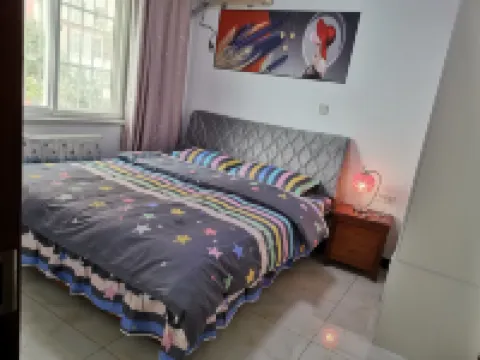 Warm Full House Apartment
