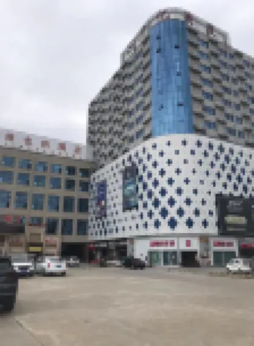 Shili Spring Wind Intelligent Cinema Homestay (Guangyi Everbright City Branch)