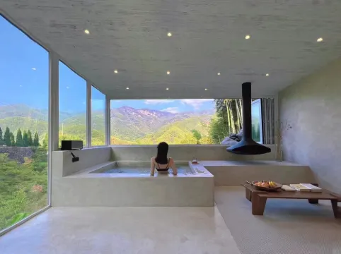 Mountains beyond mountains Liu su shan she hot spring holiday meisu