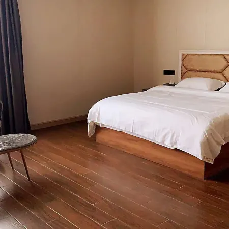 Suixi Yueyuan Business Hotel
