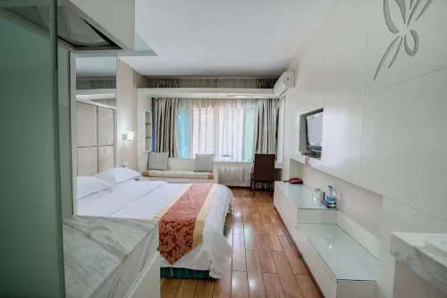 大竹蘭麟時代飯店