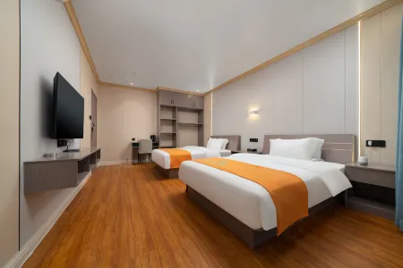 City No.1 Station Intelligent Hotel (Fengshan Public Security Bureau Traffic Police Brigade Branch) Отели в г. Феншань