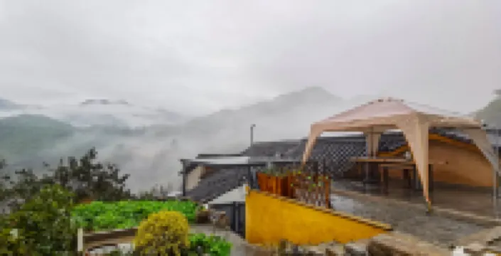 Yunhe Terraces Shiyi Homestay Hotels near Jiuquyunhuan Area, Yunhe Terrace Scenic Area