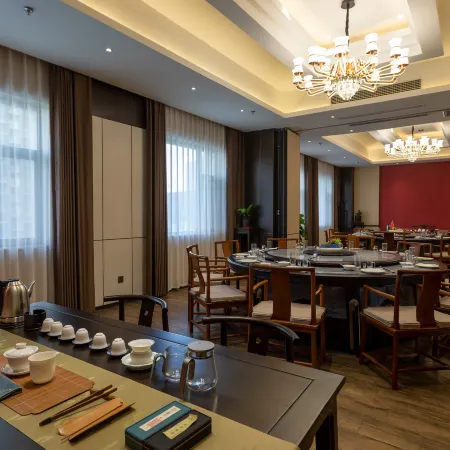 Hetang Yuese Holiday Hotel