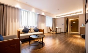 Echarm Hotel (Huangshigang Wanda Plaza)