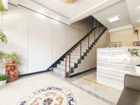 Pinghu Lake Zhou Hotel