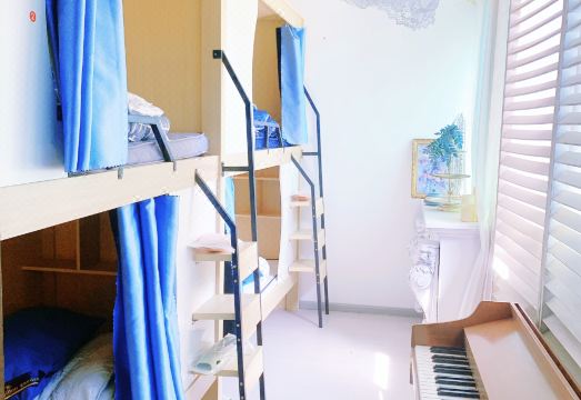 Sansu Hotel의 모던한 인테리어