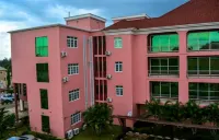 Hotel Seventeen Hotels near HADIDI Shopping Centre