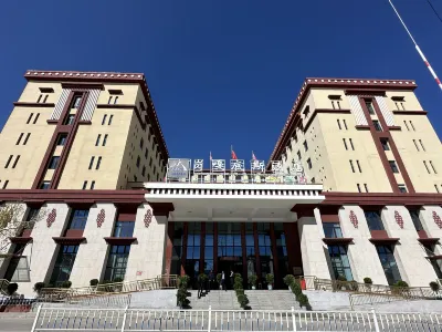 자다 강가디쓰 호텔 토린 사원 주변 호텔