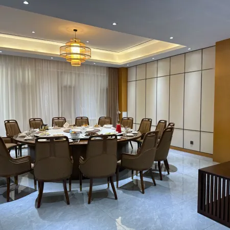 Daguan Baozhu Hotel