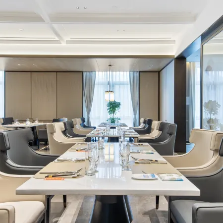 Nanjiang Jinjiang Hotel