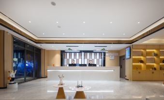 Ritzton International Hotel (Lingshui Haiyun Plaza)