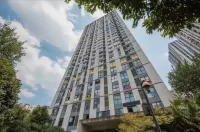 Jiepi Homestay (Ba'nan Wanda Plaza) 바난/파남 호텔