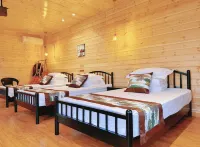 Nalati Shiguangli · Courtyard View · Leisure Vacation Homestay (Nalati Grassland Scenic Area) - Bãi đậu xe