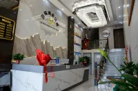 Linxia Yaduo Business Hotel