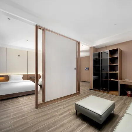 Jingbo Lake Falls Hotel