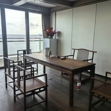 Yuwan Holiday Hotel