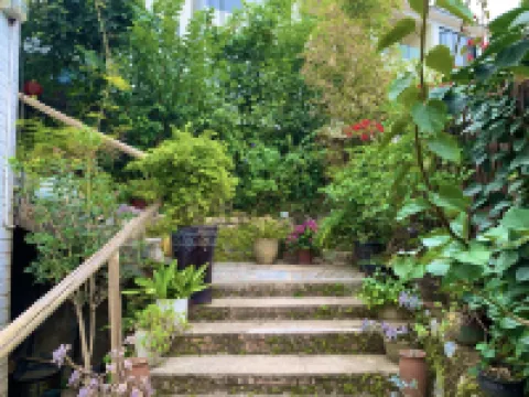 湖畔·自家院子民宿（清遠桃花湖店）