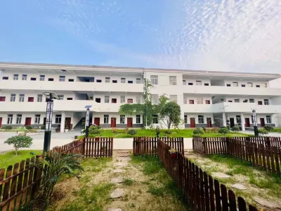 Shuizhidong Express Hotel Hotels near Bishan Longquan Cave