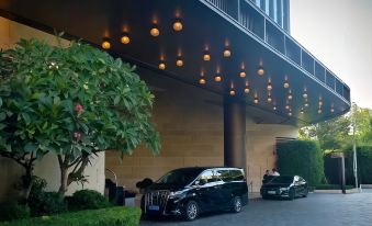 Shangri La Zhu Cheng International Hotel (Dukezong Ancient City Branch)