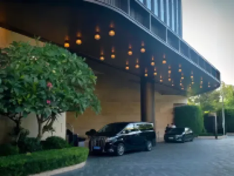 Shangri La Zhu Cheng International Hotel (Dukezong Ancient City Branch)