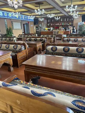 Feng Xinyuan Hotel Отели рядом с достопримечательностью «Xueda Village»