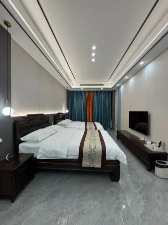 Yilaju Homestay Отели в г. Менла