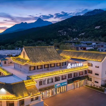 Magnotel Hotel (Tai'an Taishan Red Gate Tourist Center)