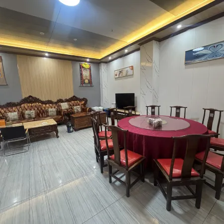 Yajiang Yunzhouji Hotel