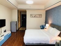 锐思堡国际公寓(广州南沙万达广场店) - 北欧标准大床房