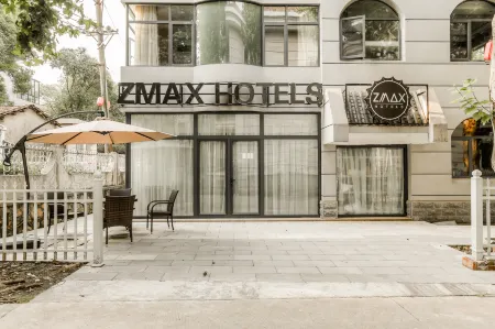 ZMAX Manxi Hotel（Wuhan Donghu Branch） Отели рядом с достопримечательностью «Shuiyunxiang»