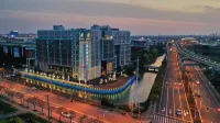 โรงแรมเดอรุชชี (สถานีรถไฟฟ้าเจียซ่ง มิดเดิลโรด หงเฉียว เซี่ยงไฮ้ สาขา) โรงแรมใกล้เซี่ยงไฮ้เอาต์เลต