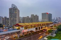Homeinn Selected Hotel (Nanjing Zhushan Road Subway Station) - 3 stjerner