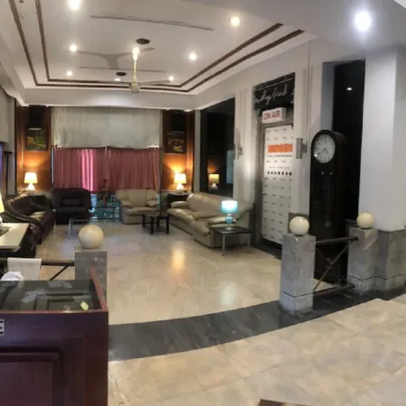 S.C. Heritage Hotel Отели рядом с достопримечательностью «Храм Чы Чанг»