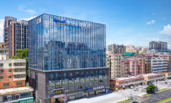 Kyriad Marvelous Hotel (Shenzhen Qinghu Metro Station)