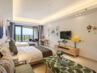 海陵岛蔚海金滩度假公寓 - 舒适园景露台双床房